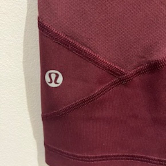 Lululemon Pace Mid-Rise Rival Crop 22” - Cassis/Garnet (Maroon) - Size 8 - Picture 6 of 8